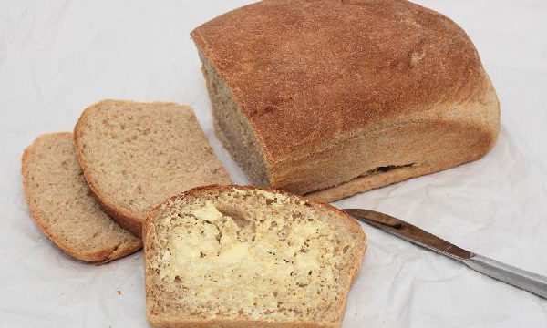 Katie Bread: a basic, lovely homemade bread | bread recipes | baking recipes | baking tips | BearandBugEats.com