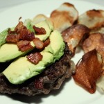 Bacon-Cheddar Stuffed Burgers with Homemade Crisps | summer recipes | BearandBugEats.com