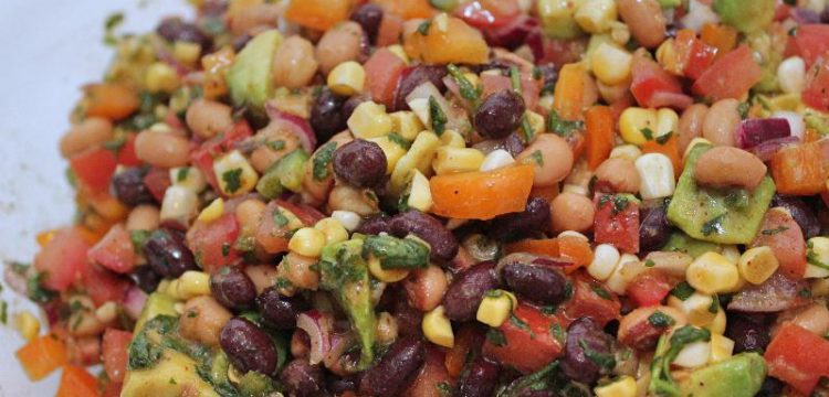 California Cowboy Caviar! Creamy avocado finishes a no-stove dish that can be an entree, a side, a topping, or snack. Great for potlucks! | vegan recipes | healthy recipes | BearandBugEats.com