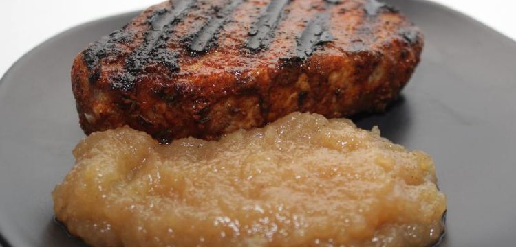 Vanilla Brined Pork Chops with Honeycrisp Applesauce for #AppleWeek! These moist chops and sweet homemade sauce make a wonderful fall dish!